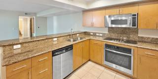 Steps from the Beach: 2BD/2BA Condo in Pacific Beach with Balcony, W/D & Covered Parking Gallery 7