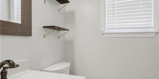 2 Compton Court Gallery 11