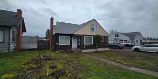 Awesome 4 bedroom 2 bath home Gallery 1