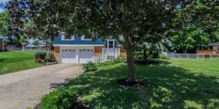 686 Cloverdale Avenue Gallery 1