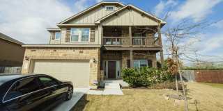 STUNNING 4 BEDROOM IN NEW BRAUNFELS FEATURING TONS OF UPGRADES!!!  EASY ACCESS TO RANDOLPH AFB, SHOPPING, & GRUENE Gallery 1