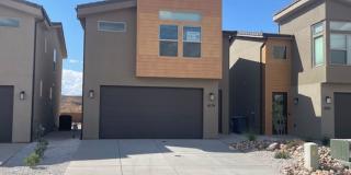 4 Bedroom Desert Providence Gallery 1