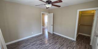 5 Bed 3 Bath House Available Now! Gallery 16