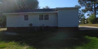 Conveniently located 3 bedroom! Gallery 24