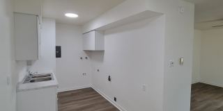 1132 Wyoming Street - 2 Gallery 19