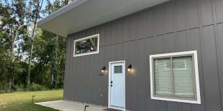 1603 Auburn St Gallery 52