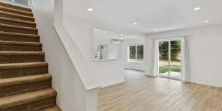 3 Bed 2.5 Bath - Townhome - Hillcrest - NAS Whidbey Gallery 6