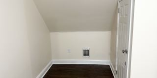 40 Bronx Ave Gallery 28