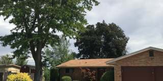 3824 Greenbrier | 2,744 Sq Ft Home in Mature Neighborhood w/ 2 Fireplaces, Landscaping Included! Gallery 4