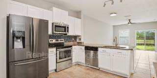 425 Servia Drive Gallery 1