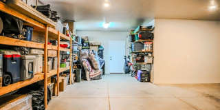 4 Bed, 3 Bath, 3 Car Garage for rent. Small Dog Allowed Gallery 52