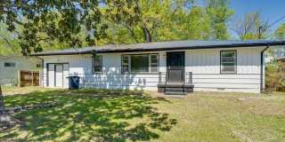 Newly renovated 3bed 1beath for rent! Newly renovated 3bed 1beath for rent! Gallery 1