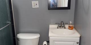 1616 Walnut Avenue Gallery 9