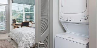 Flats at 703 Gallery 4