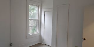 1/2 OFF MOVE IN AMOUNT! 1/2 OFF SECURITY! 2 Bed 1 Bath Home Gallery 13