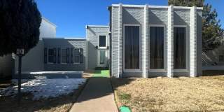 2 Bed Brick House! Golf Course View! Gallery 1