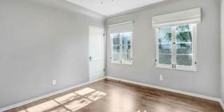Luxurious Remodeled Home with ADU in Valley Village Gallery 12