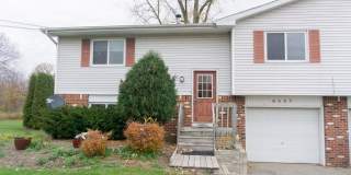 8557 Lake Michigan Drive Gallery 1