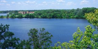 Lake Pointe Gallery 17