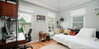 1151 Summit Street Gallery 16