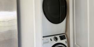 8039 Laureate Boulevard Gallery 15