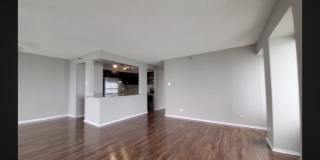 400 E Erie St Gallery 4