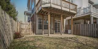 42451 MAGELLAN Square Gallery 44