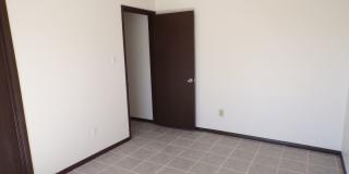 2 STORY TOWNHOUSE , CLOSE TO SHOPPING AND RESTAURANTS 2 STORY TOWNHOUSE , CLOSE TO SHOPPING AND RESTAURANTS Gallery 21