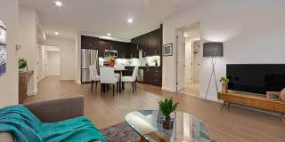 The Metropolitan at Larchmont Village Gallery 5
