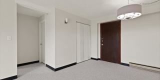 47 Mystic St Gallery 16
