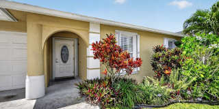 Sophisticated 3BD/2BA Furnished Single-Family Home in the Heart of Greenacres Gated Community Gallery 3
