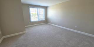 94 WOLF CREEK Circle Gallery 35