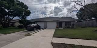 2 Bedroom/2 Bath 1 Car Garage 1/2 Duplex Gallery 10