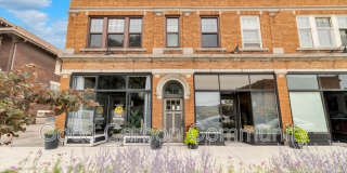 81 Saranac Gallery 19