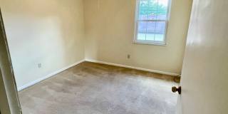 257 University Dr #2 Gallery 13