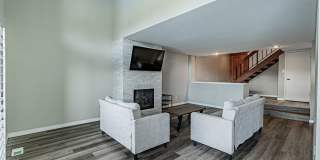 3BD, 2.5BA Arapahoe Lake Park Townhome Near DTC Gallery 7