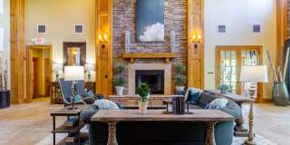 Bell Stoughton Gallery 11