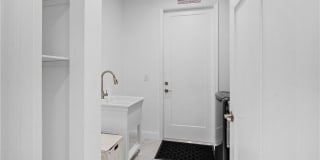 24 Crestwood Circle S Gallery 21