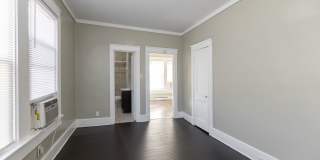 Hawthorne Street Gallery 57