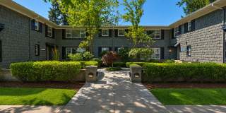Shorewood Gallery 33