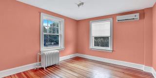 121 KENSINGTON Avenue Gallery 16