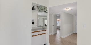351 Club Circle Gallery 25