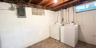Attached Garage 3 Bed 2 Bath Attached Garage 3 Bed 2 Bath Gallery 11