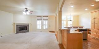 Huge, Gorgeous South Tulsa home ready for move in 05/15/2025 Gallery 12