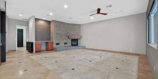 Fully Upgraded 5 Bedroom 4.5 Bathroom in Guard Gated Foothills Community! Gallery 12
