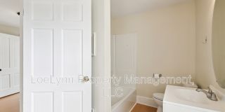 311 Boyd Ave Gallery 14