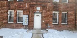 2017 I ST NE #4 Gallery 1