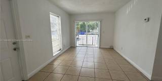 8287 NE Miami Ct Gallery 6
