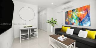 733 Michigan Ave Gallery 1