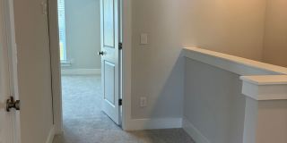 Modern 3-Bedroom Townhome Near UNC Charlotte & Light Rail Gallery 23